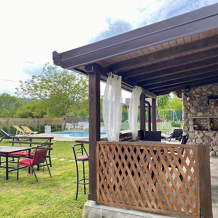 Silent Village Villa With Swimming Pool Mostar Eksteriør billede