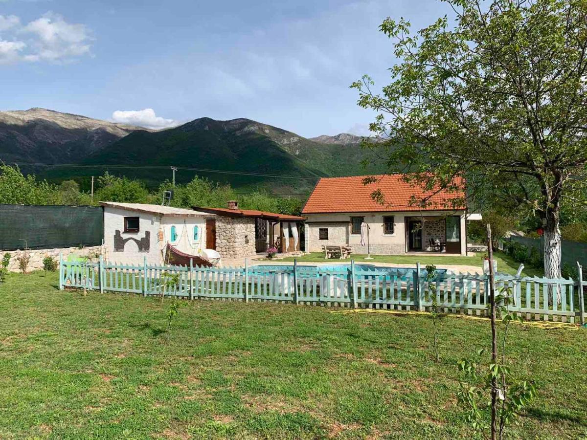 Silent Village Villa With Swimming Pool Mostar Eksteriør billede