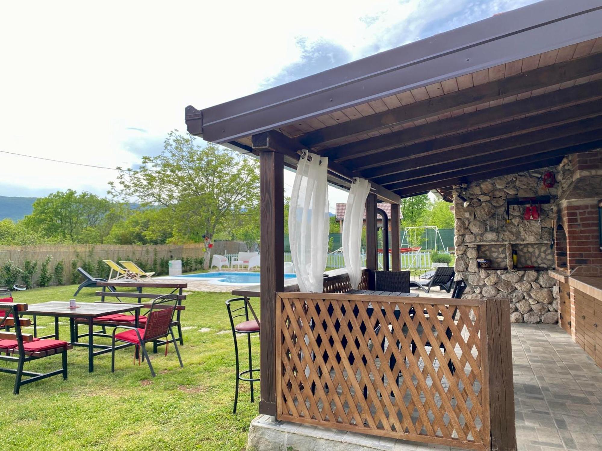 Silent Village Villa With Swimming Pool Mostar Eksteriør billede